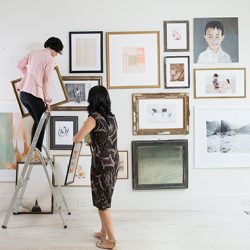 how-to-create-an-art-gallery-wall-at-home-hanging-11